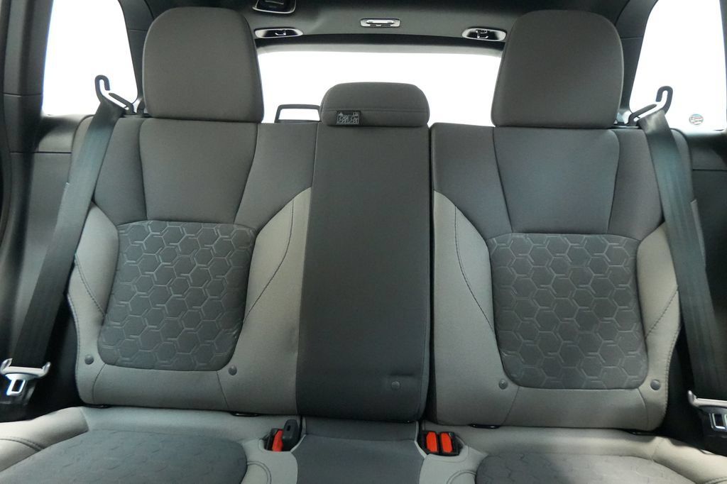 Used 2026 Subaru Forester AWD/4WD image 17