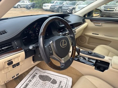 Used 2015 Lexus ES 350 image 17