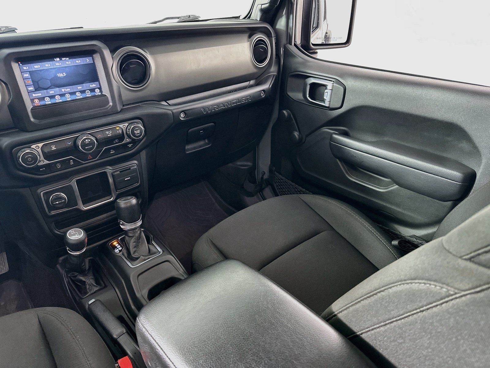 Used 2023 Jeep Wrangler Unlimited Sport AWD/4WD image 21