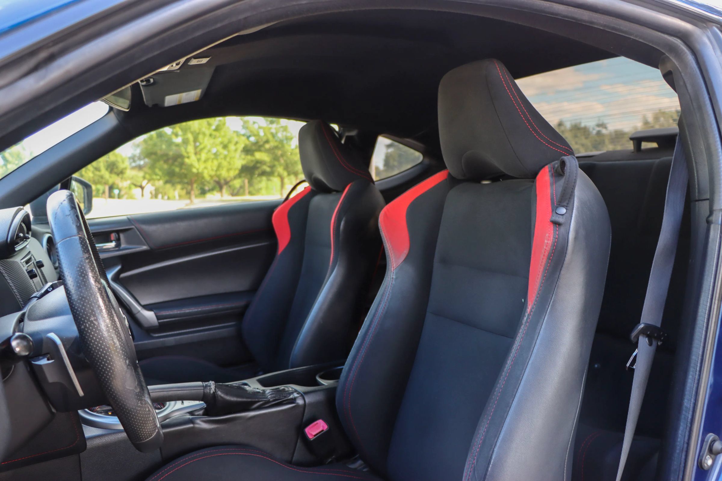 Used 2015 Scion FR-S RWD image 12