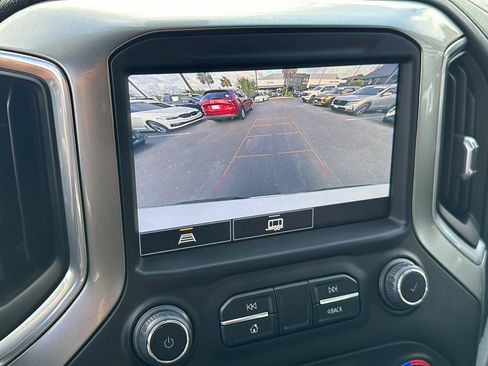 Used 2021 Chevrolet Silverado 1500 LT w/ Convenience Package II RWD image 34