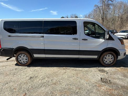 Used 2024 Ford Transit 350 XLT image 7
