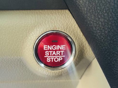 Used 2017 Acura RDX FWD image 33