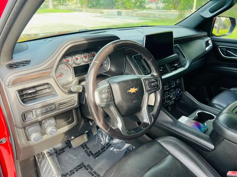 Used 2021 Chevrolet Tahoe LT RWD image 12