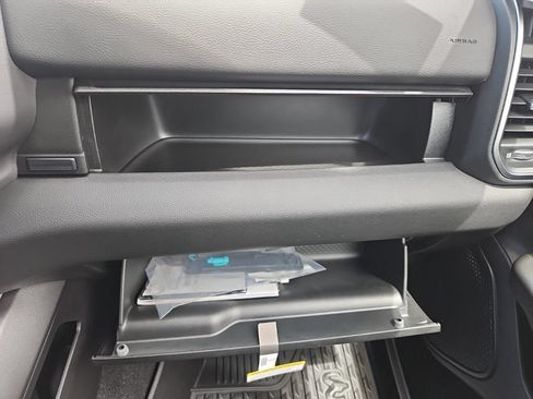 New 2026 RAM 1500 Big Horn AWD/4WD image 32