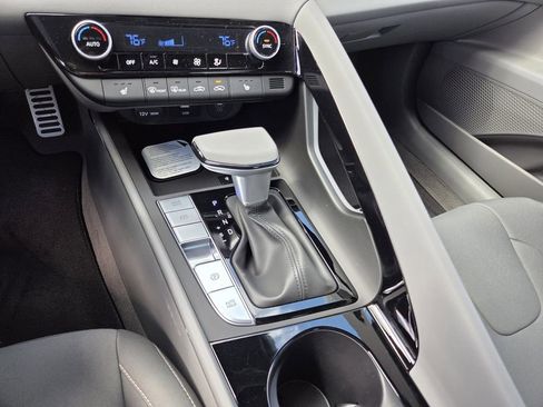 New 2026 Hyundai Elantra SEL Sport image 9