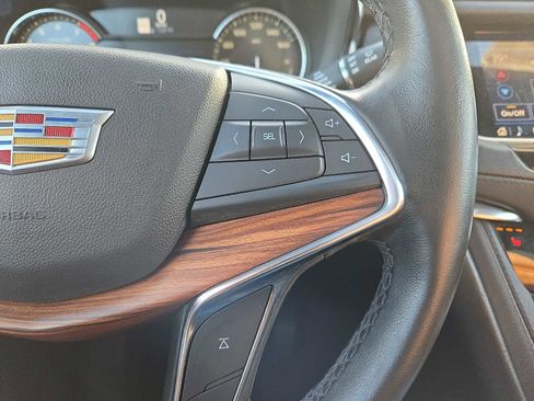 Used 2021 Cadillac XT5 Premium Luxury image 21
