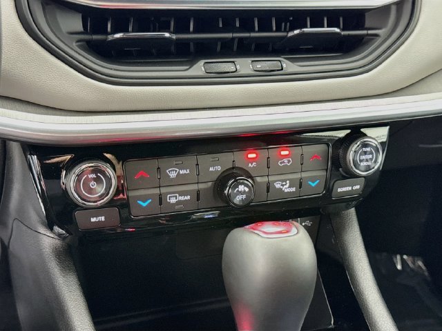 New 2026 Jeep Compass Limited AWD/4WD image 15