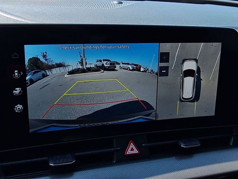 Used 2023 Kia Sportage SX image 22