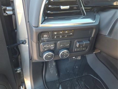 New 2026 Chevrolet Suburban RST w/ Comfort Package image 18