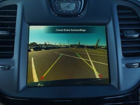 Used 2023 Chrysler 300 S image 25