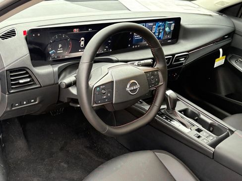 New 2026 Nissan Sentra SR image 15