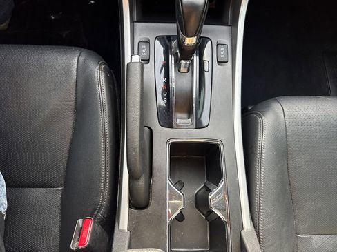 Used 2014 Honda Accord EX-L image 22