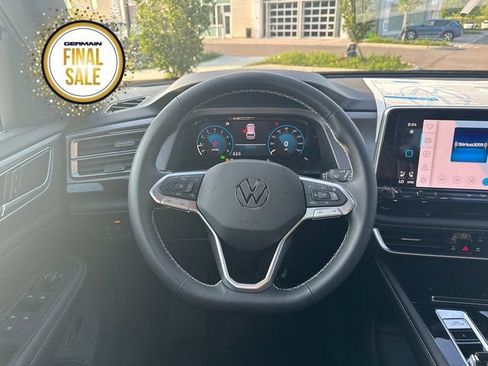 New 2025 Volkswagen Atlas Cross Sport SE image 17