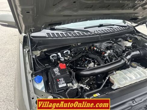 Used 2024 Ford Expedition XLT AWD/4WD image 49