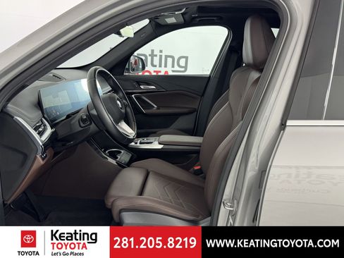 Used 2025 BMW X1 xDrive28i image 13