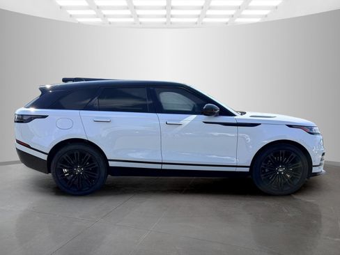 Used 2026 Land Rover Range Rover Velar Dynamic SE AWD/4WD image 4