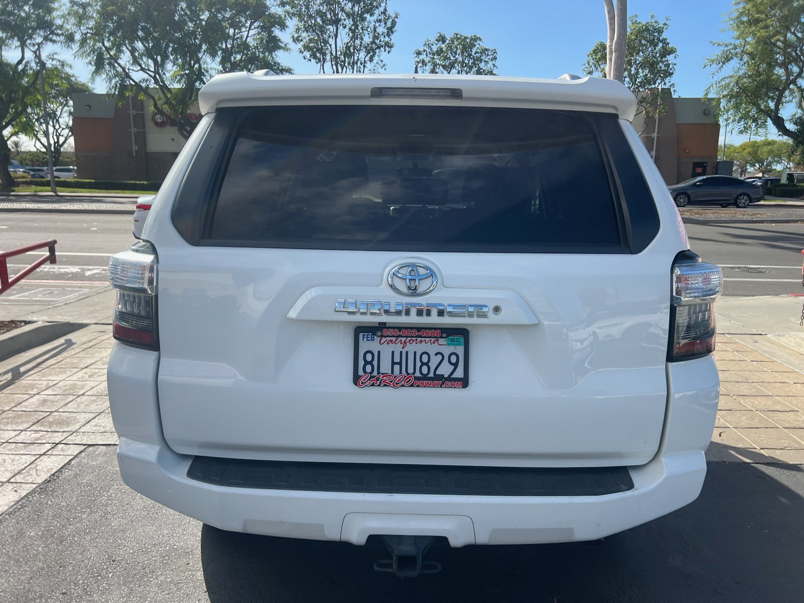 Used 2018 Toyota 4Runner SR5 AWD/4WD image 7