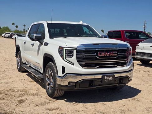 New 2026 GMC Sierra 1500 SLT image 3