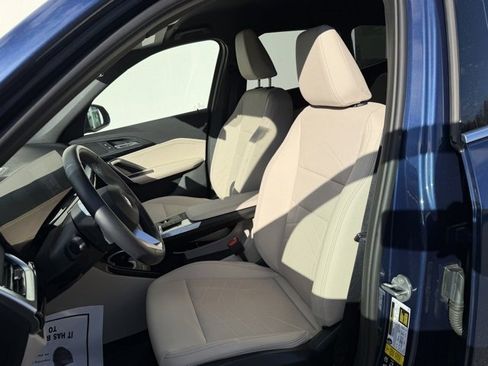 Certified 2023 BMW X1 xDrive28i image 9