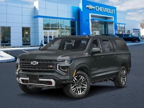 New 2026 Chevrolet Suburban Z71 w/ Comfort Package AWD/4WD image 1