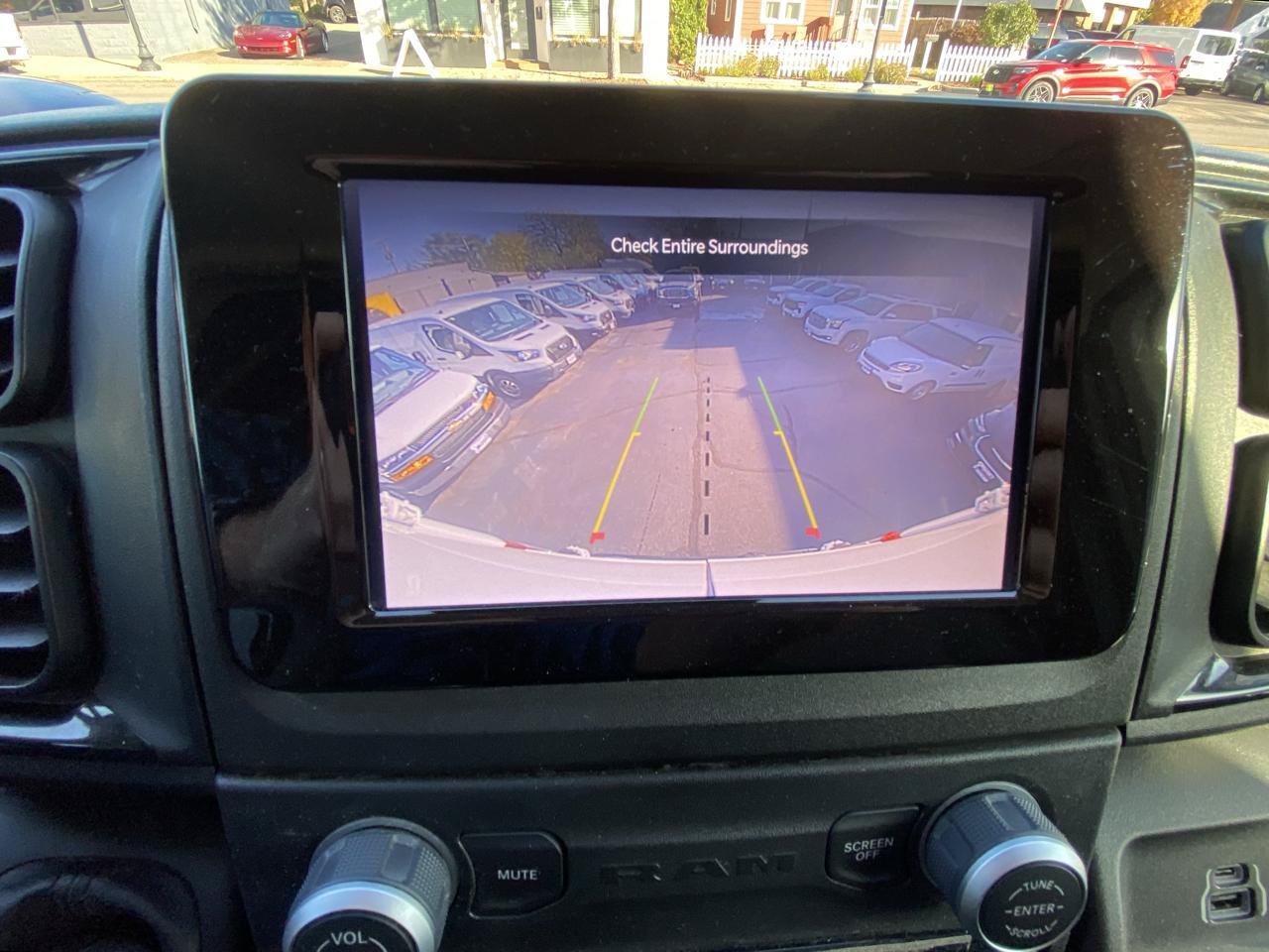 Used 2025 RAM ProMaster 3500 w/ Convenience Group FWD image 35