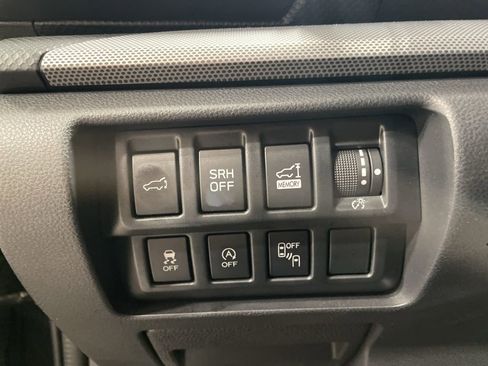 Certified 2021 Subaru Forester Limited image 20