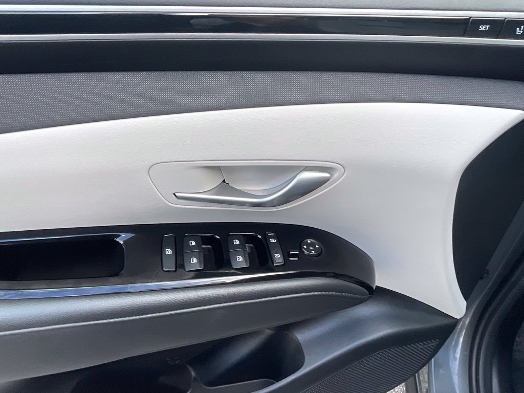 Used 2024 Hyundai Tucson Limited AWD/4WD image 10