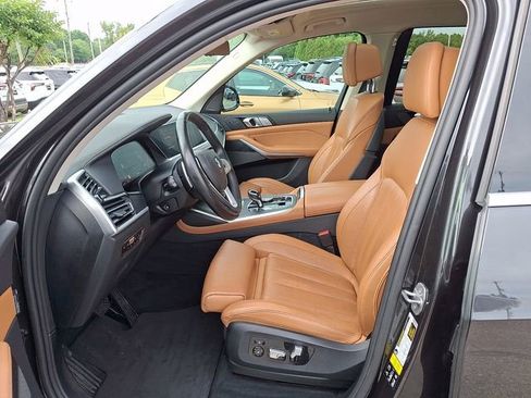 Used 2020 BMW X7 xDrive40i w/ Premium Package AWD/4WD image 11