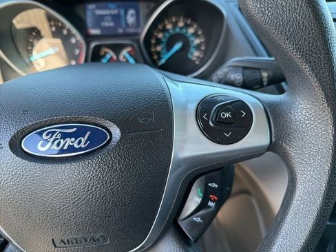 Used 2014 Ford Escape S image 19