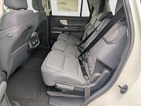 New 2027 Ford Expedition Active RWD image 15