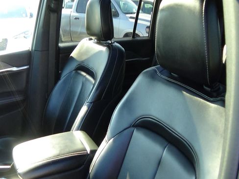 Certified 2024 Jeep Grand Cherokee L Limited w/ Black Appearance Package image 22