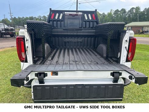 Used 2024 GMC Sierra 1500 AT4X AWD/4WD image 13
