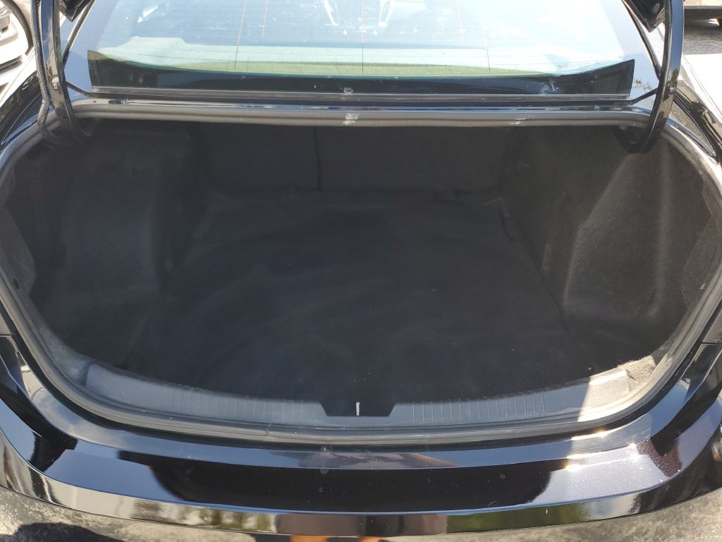 Used 2022 Chevrolet Malibu LS FWD image 9