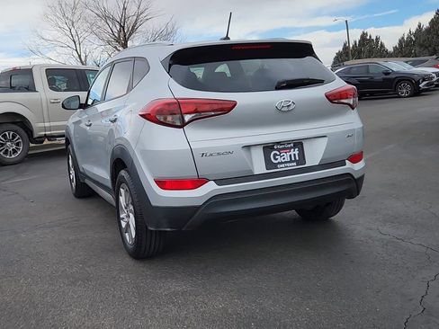 Used 2017 Hyundai Tucson SE image 3