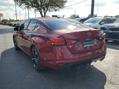 Certified 2025 Nissan Altima 2.5 SR image 5