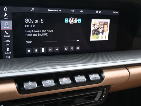 Certified 2021 Porsche 911 Carrera 4S image 32