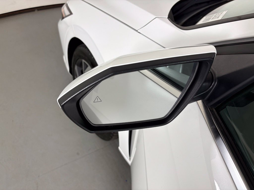 Used 2024 Hyundai Elantra SEL w/ Convenience Package FWD image 13