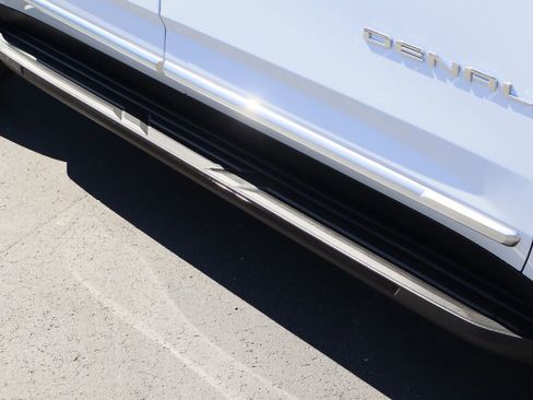 New 2026 GMC Yukon XL Denali w/ LPO, Floor Liner Package image 6