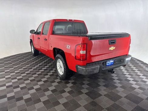 Used 2010 Chevrolet Silverado 1500 LT w/ Interior Plus Package AWD/4WD image 9