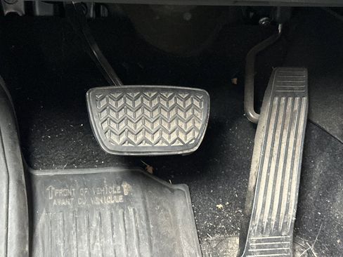 Used 2022 Toyota Highlander Limited image 45