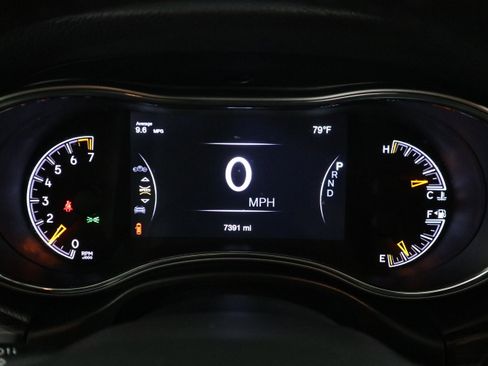 Used 2021 Jeep Grand Cherokee Limited w/ Luxury Group II AWD/4WD image 18
