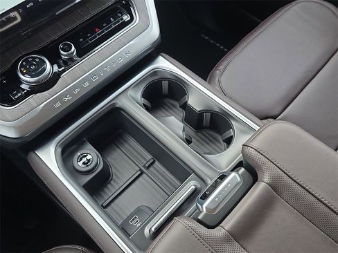 New 2026 Ford Expedition Max Platinum w/ Platinum Ultimate Package image 26