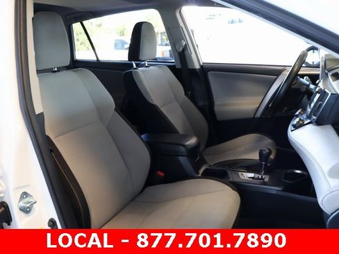 Used 2018 Toyota RAV4 XLE image 20