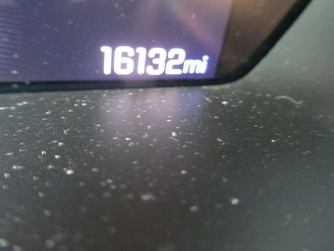 Used 2024 Chevrolet Colorado Z71 w/ Z71 Convenience Package 2 image 33