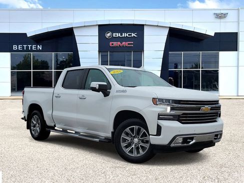 Certified 2022 Chevrolet Silverado 1500 High Country w/ Safety Package II AWD/4WD image 1