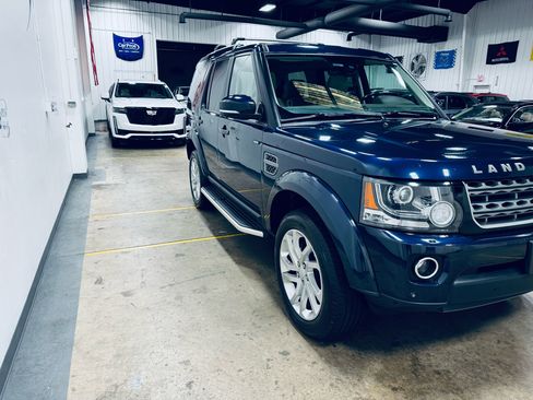Used 2016 Land Rover LR4 HSE image 18