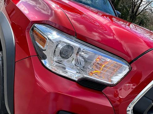 Certified 2023 Toyota Tacoma SR5 w/ SX Package image 25