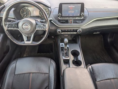 Used 2020 Nissan Altima 2.5 SR image 8