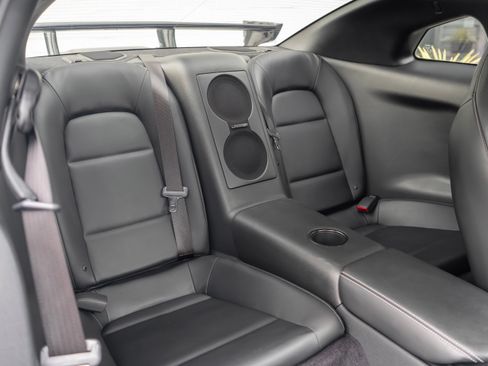 Used 2014 Nissan GT-R Premium image 33